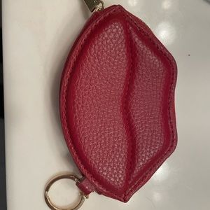 Pandora lips keychain